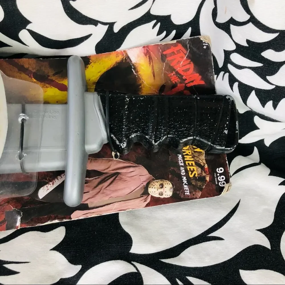 Jason‎ Voorhies Mask & Machete Set Costume Accessory Kit Friday the 13th